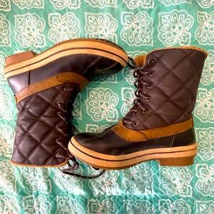 Call it spring Hiking/rain boots 🥾 ✨